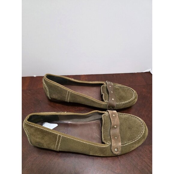 Timberland Women's Green Suede Slip-On Loafers Studded Strap Accents Size 8.5 - Picture 3 of 11